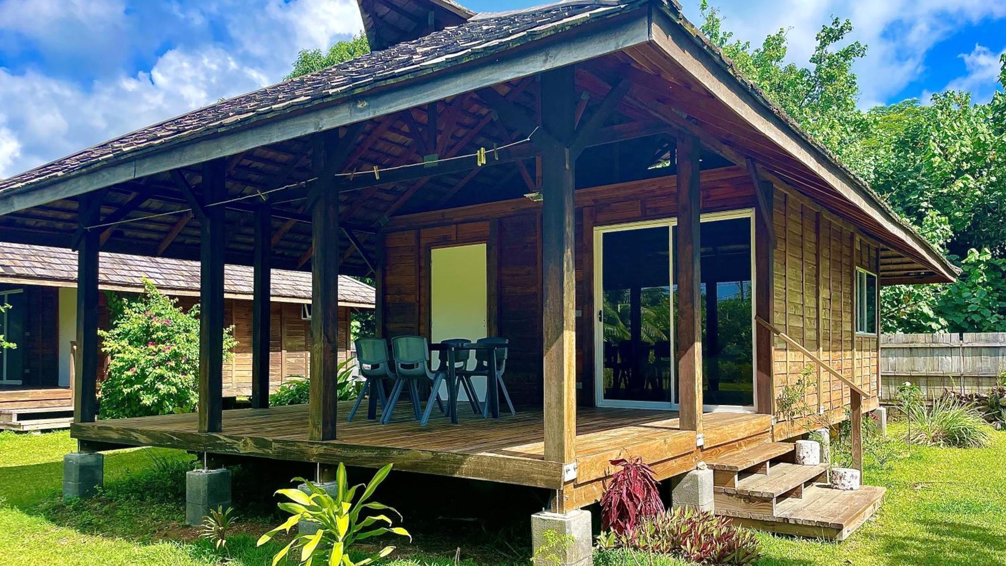 Raiatea - Orion Hoe Bungalow Uturoa Exteriör bild